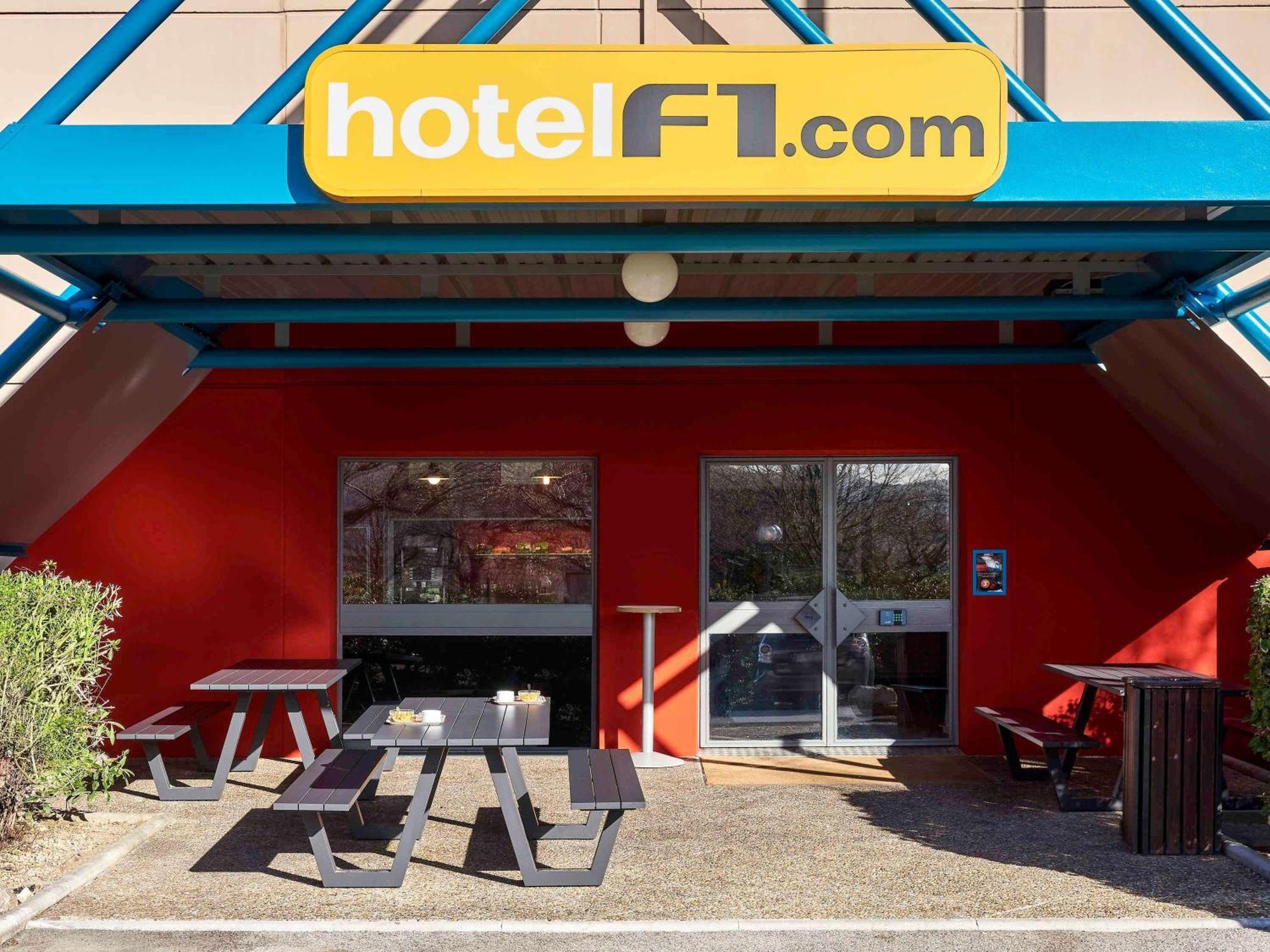 Hotelf1 Evry A6 Courcouronnes Buitenkant foto